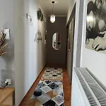 Adora Apartament *