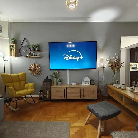 Adora Apartament *