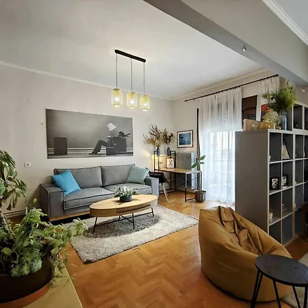Adora Apartament Edesa